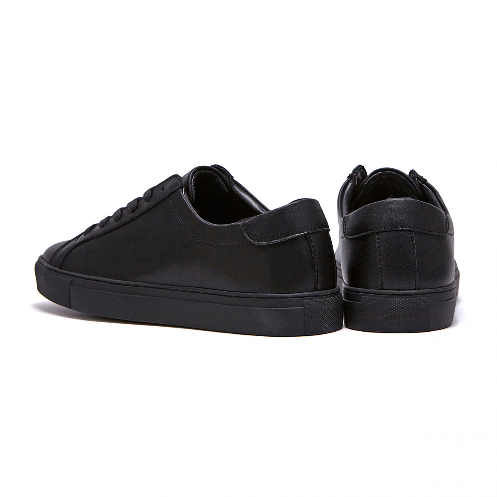 소가죽 Classic Leather Sneakers Ver2 블랙 / FLCCCA4U24