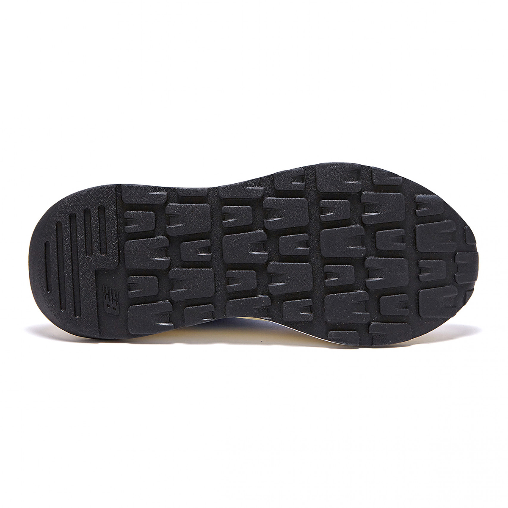 M5740LLA