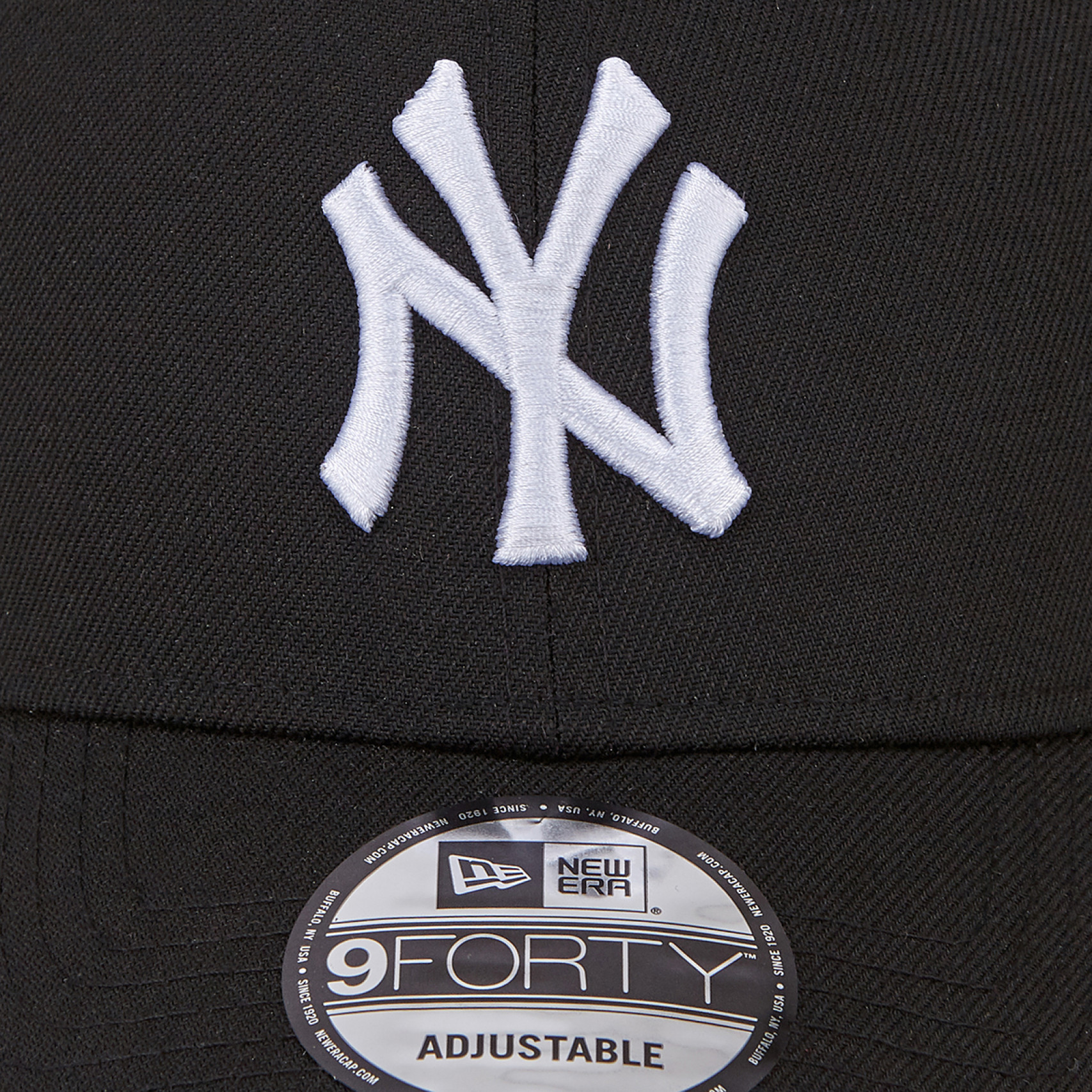 언스트럭쳐 MLB 베이직 워시드 뉴욕 양키스 볼캡 블랙 / 12836257