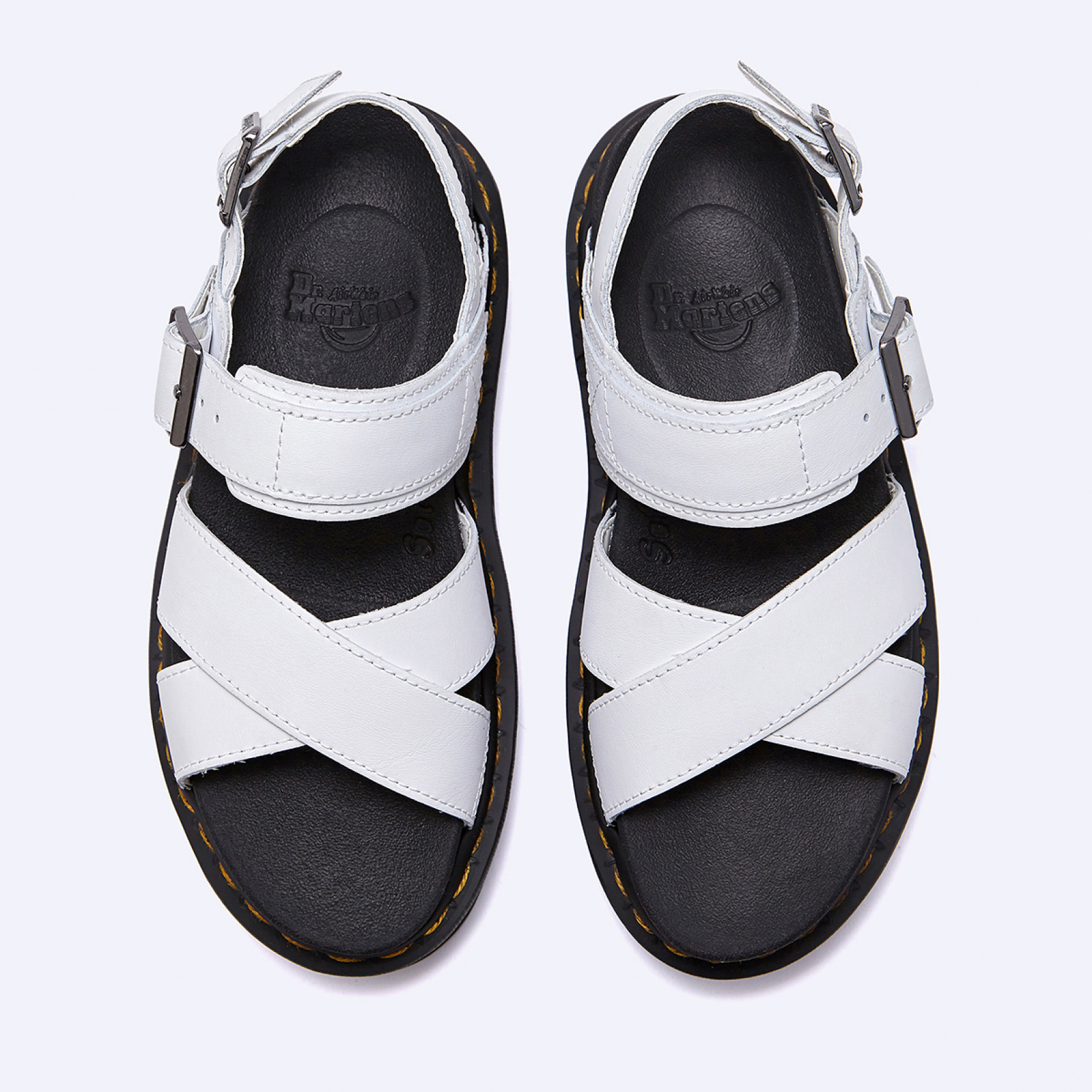 닥터마틴 보스 2 화이트 / 26799100