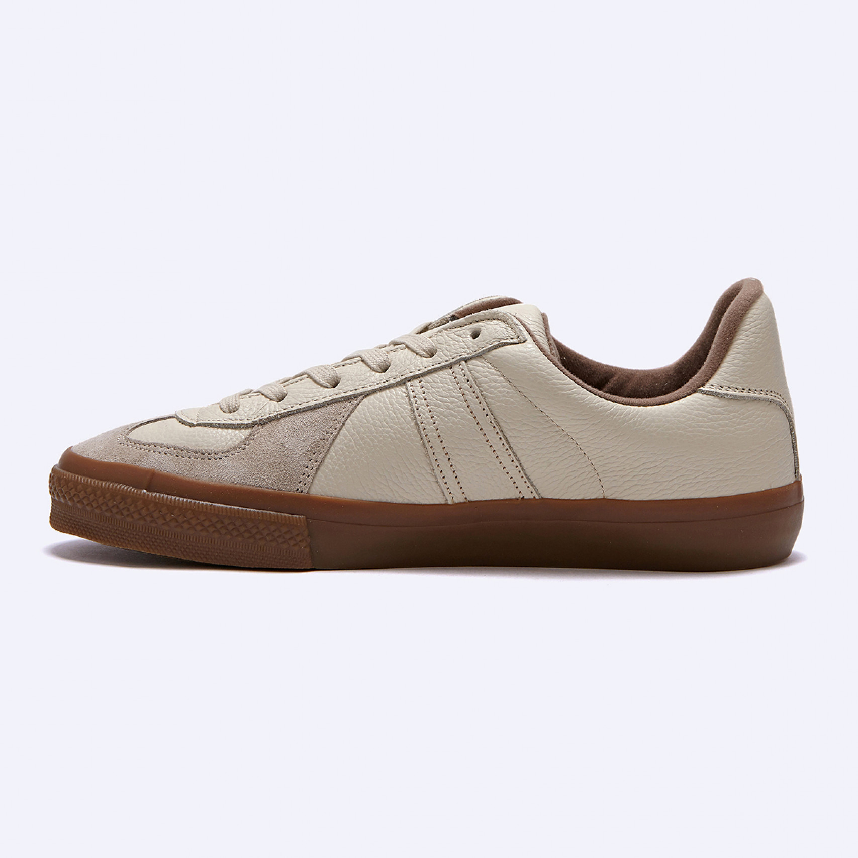 GERMAN MILITARY TRAINER 베이지 / 4700PL