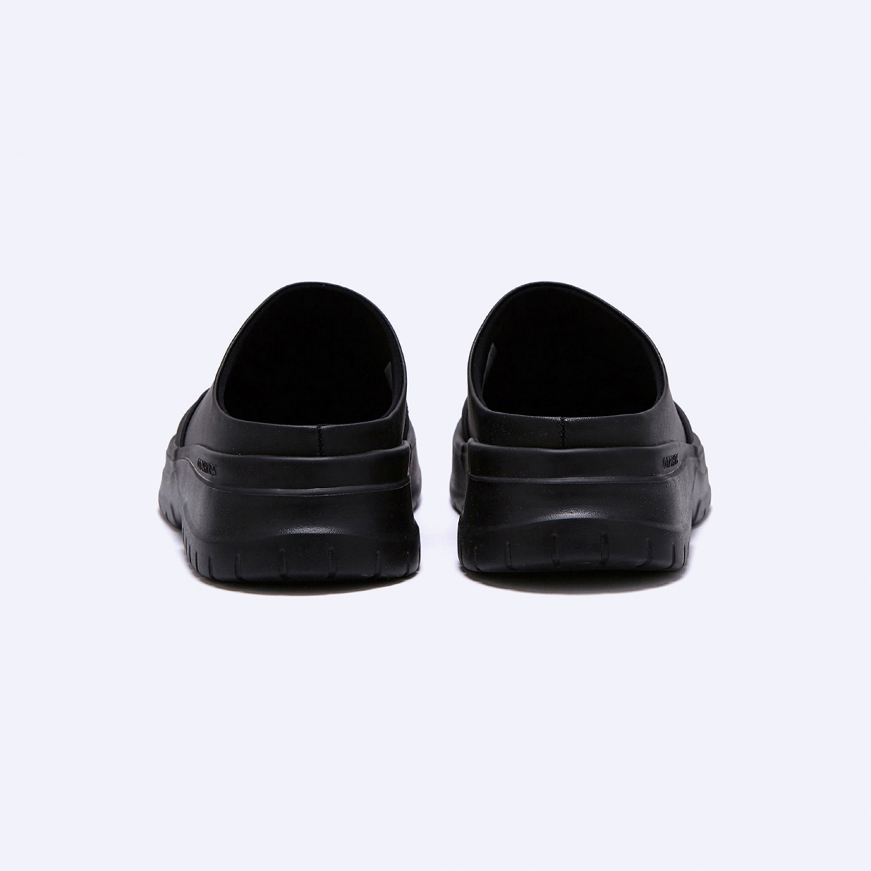 AAZU CLOGS BLACK / FLOTDA2U43