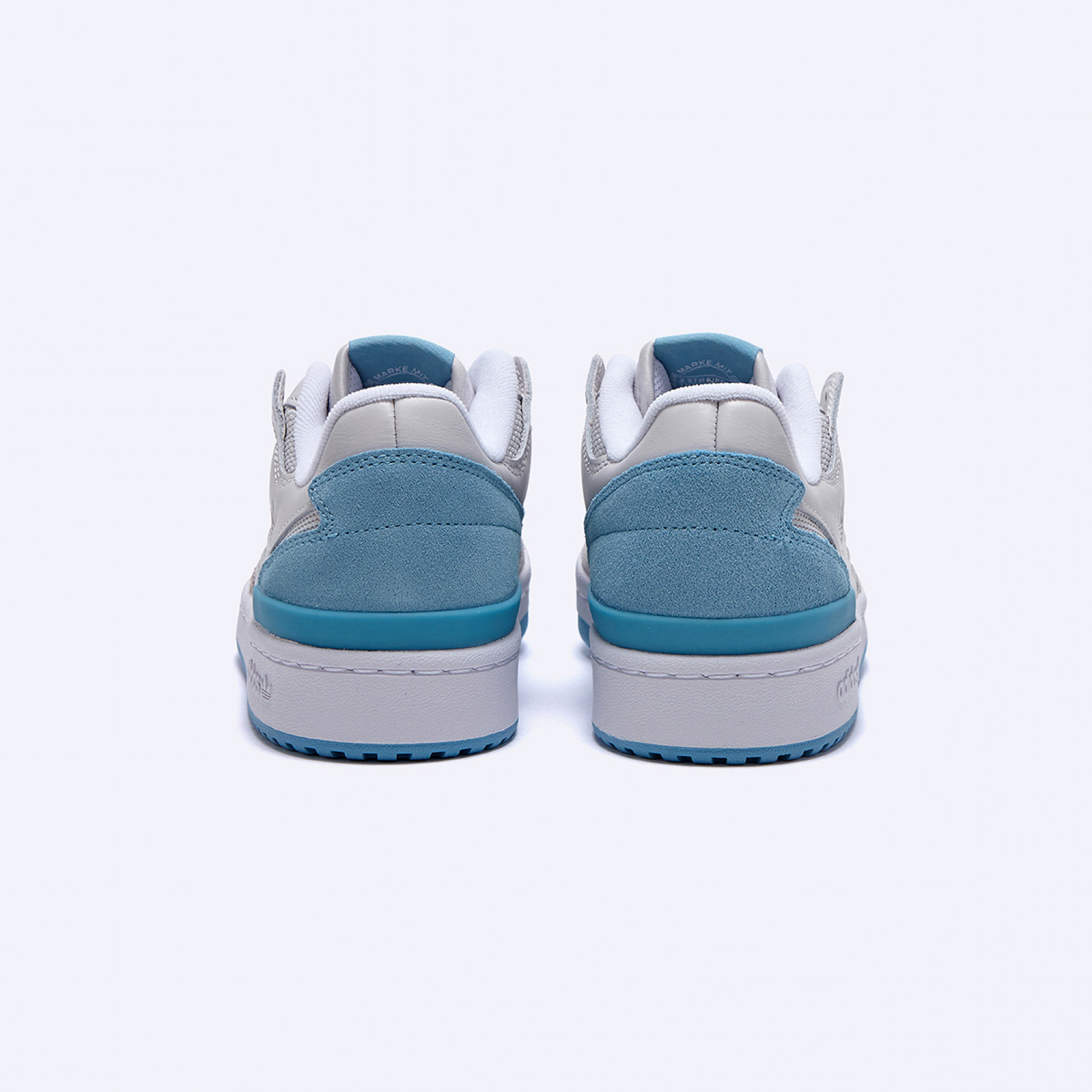 포럼 로우 클래식 / FZ6261