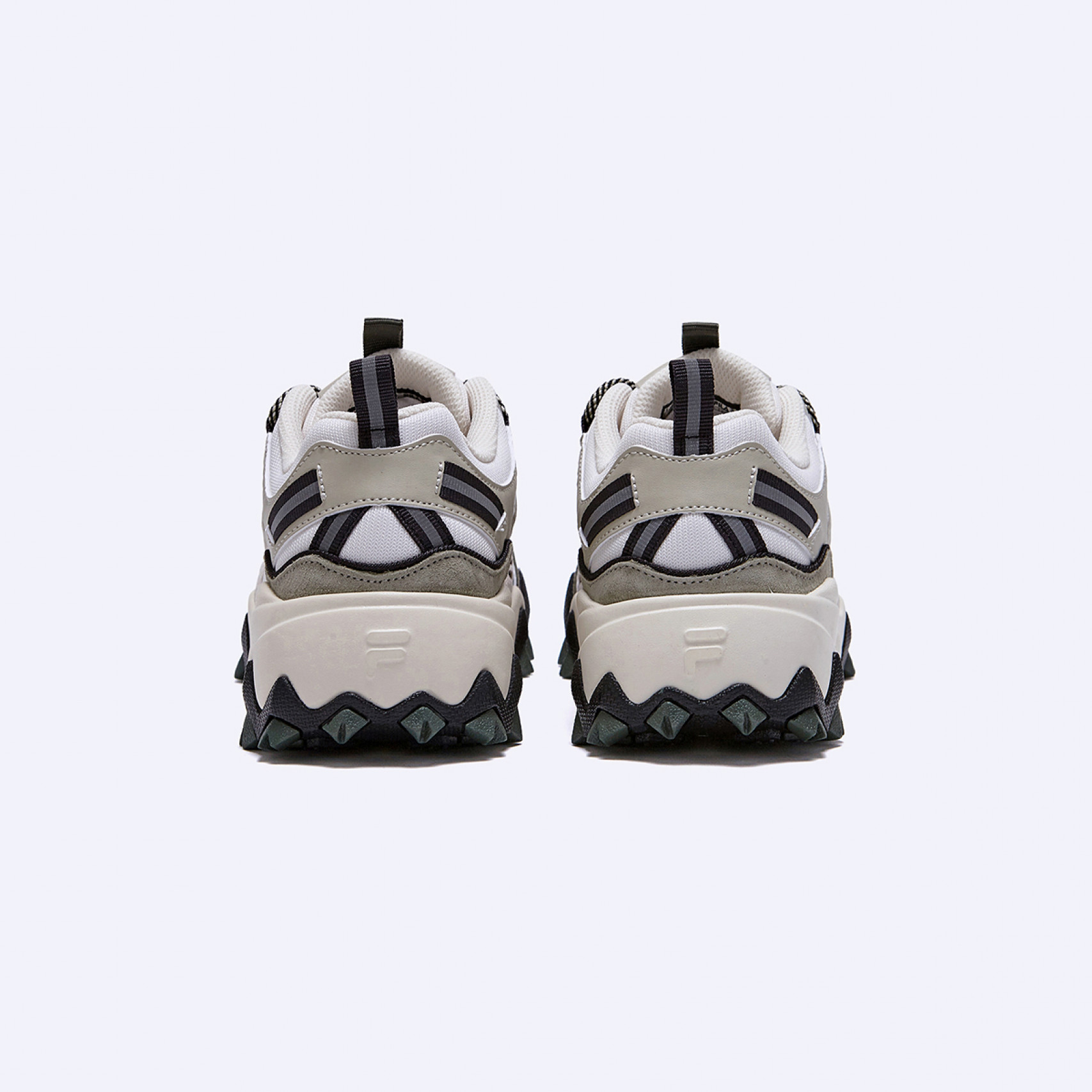 오크먼트 TR v2 / 1JM02571G-067