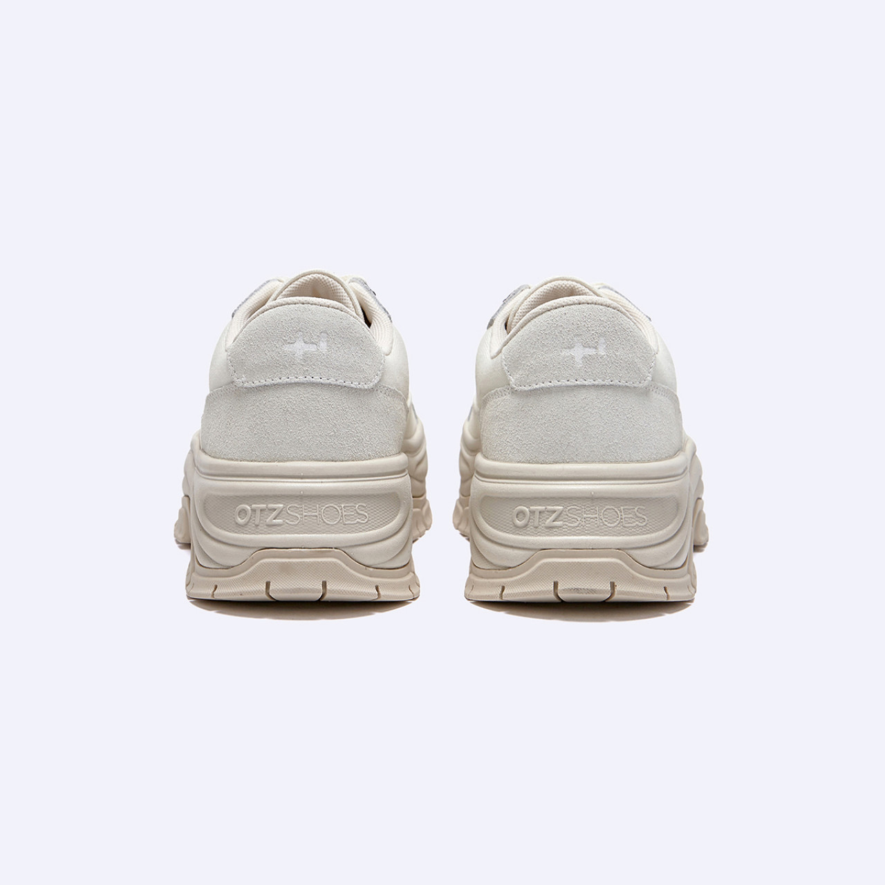 3300 하이 스니커 화이트 / FLOTEA0U14