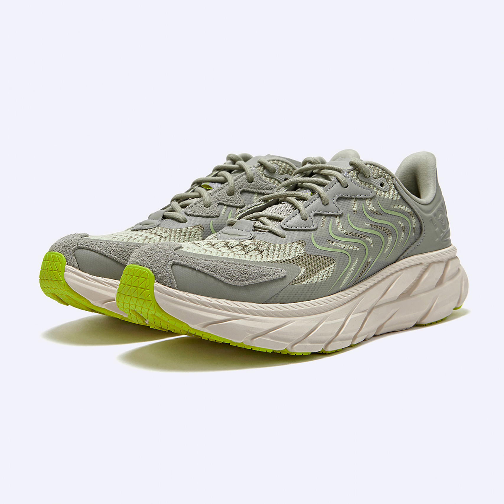 클리프톤 레더 스웨이드 발리 오트 밀크 / 1141550-BYT