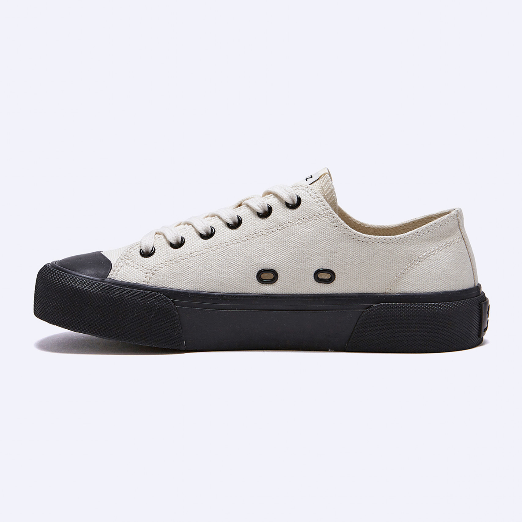 피스모 블랙 라인 화이트 / FLOTEA1U09