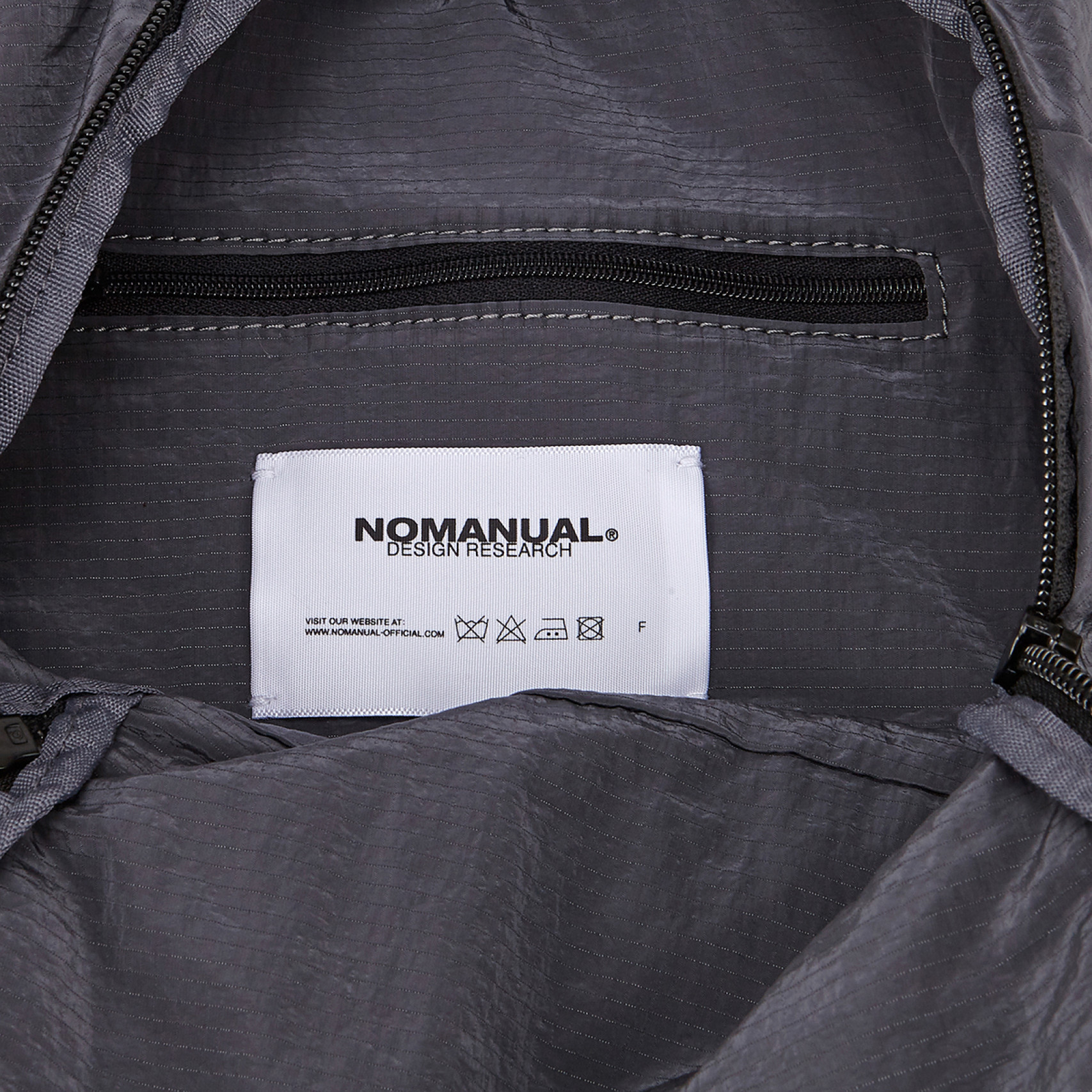 SYMBOL NYLON DAYPACK - CHARCOAL