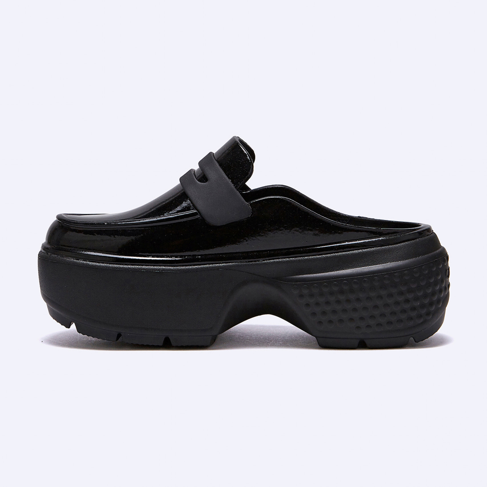 스톰프 하이 샤인 로퍼 블랙 / 210659-001