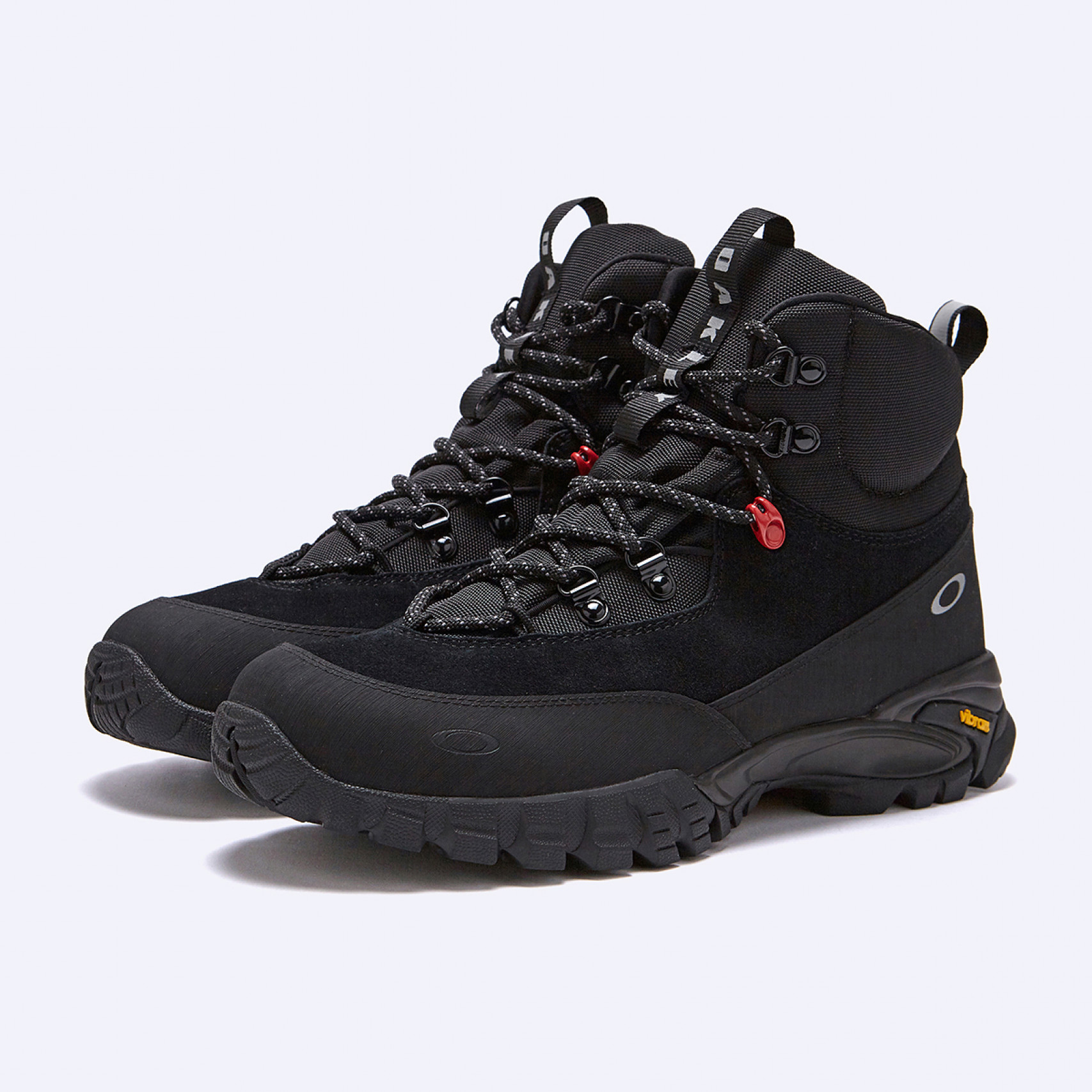 버텍스 부츠 트리플 블랙 / FOF100559