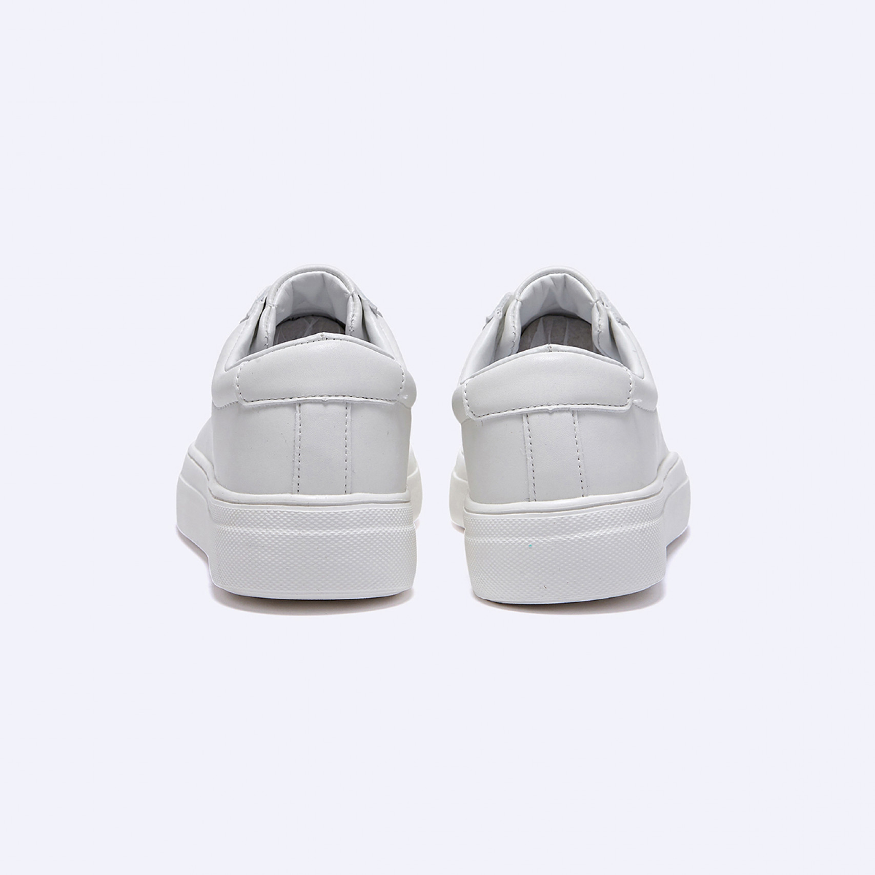 하이쿠션 에센셜 스니커즈 화이트 / FLCCEA3U01