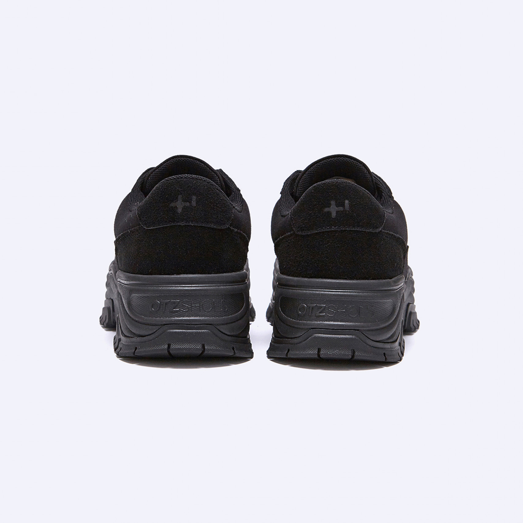 3300 하이 스니커즈 V2 블랙