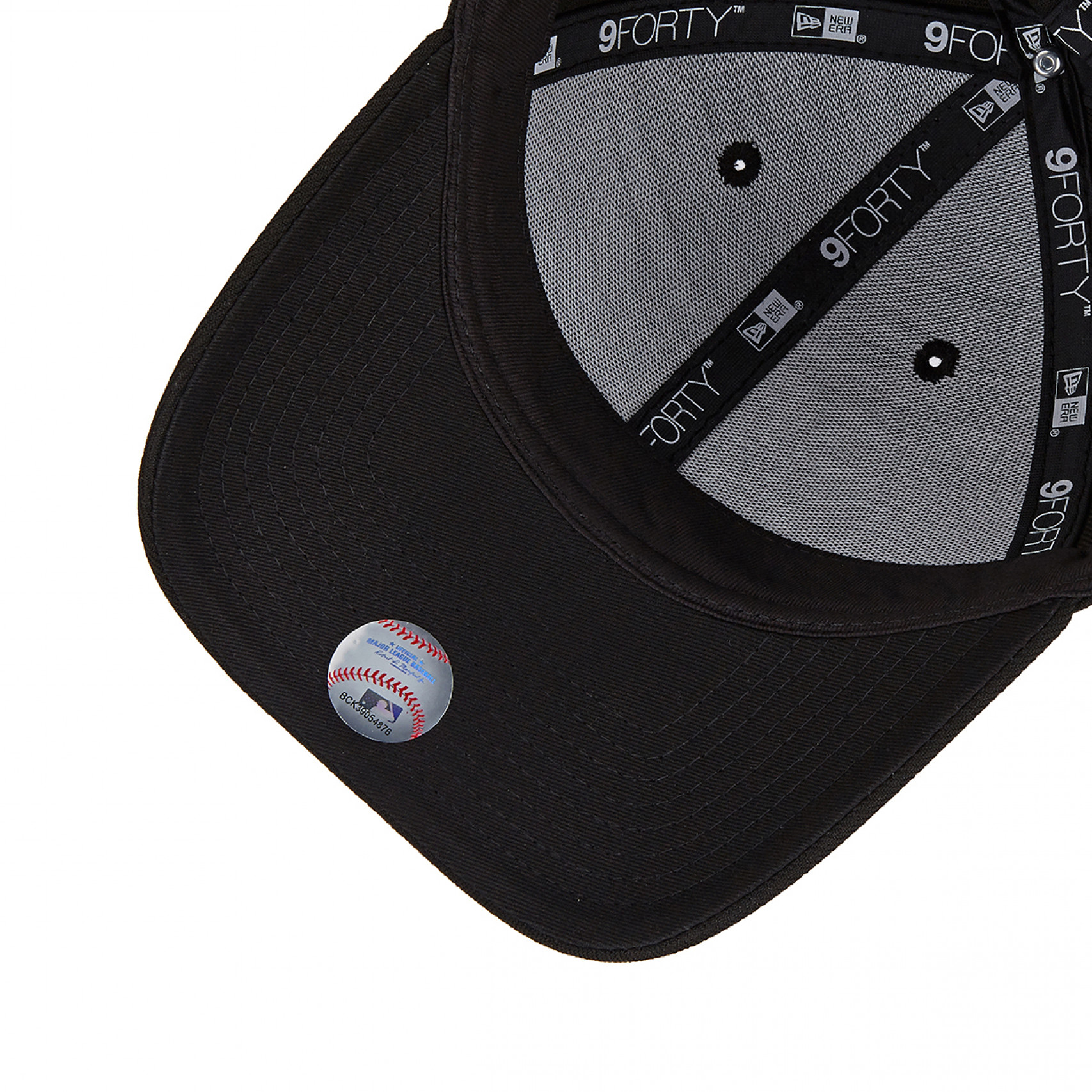 MLB 940 뉴욕양키스 블랙 온 블랙 베이직 볼캡 / 14561896