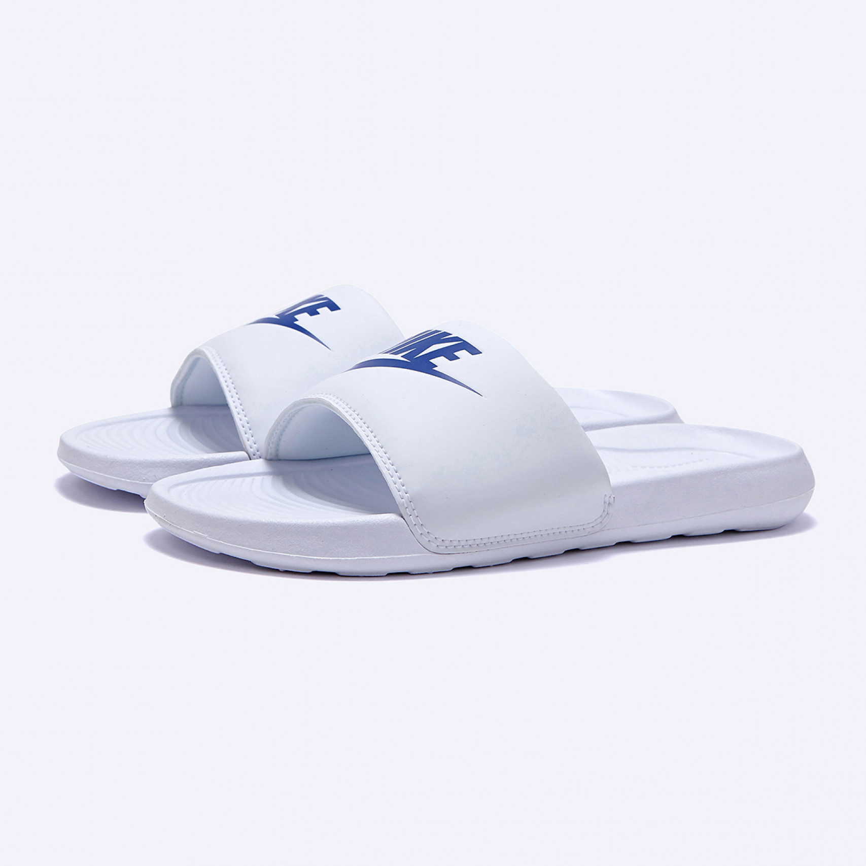 빅토리 원 슬라이드 화이트 / CN9675-102