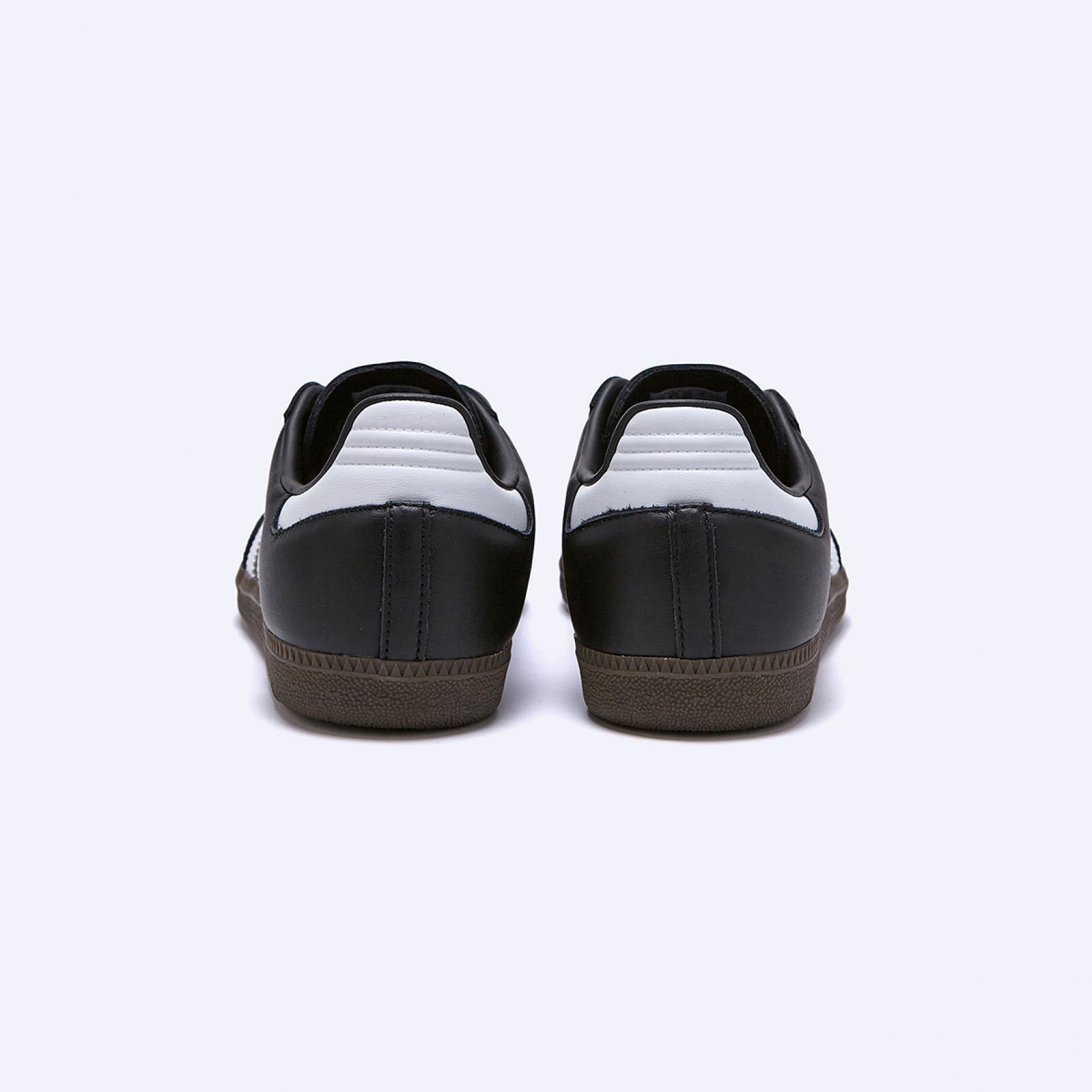 삼바 OG 블랙 / B75807