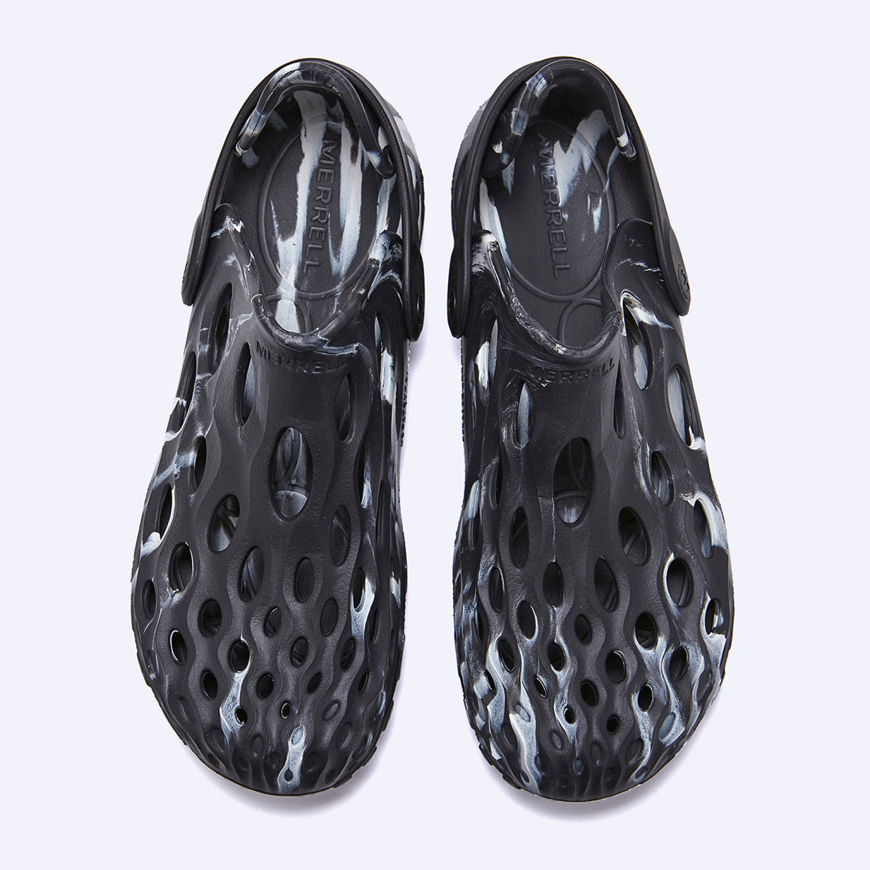 하이드로목 블랙 남성 / J003849