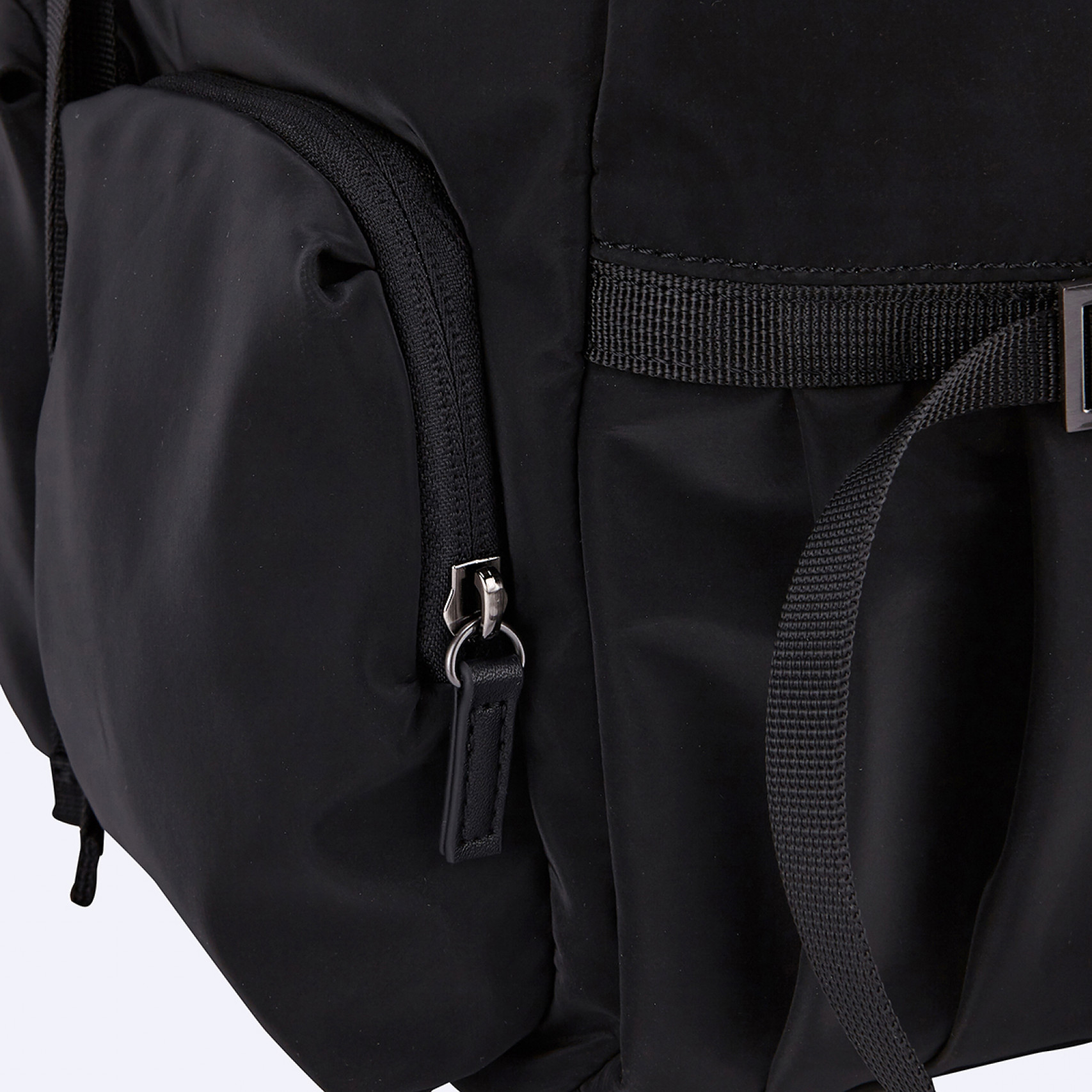 말리부 글로시 백팩 라지 블랙 / FLOTFA1B01