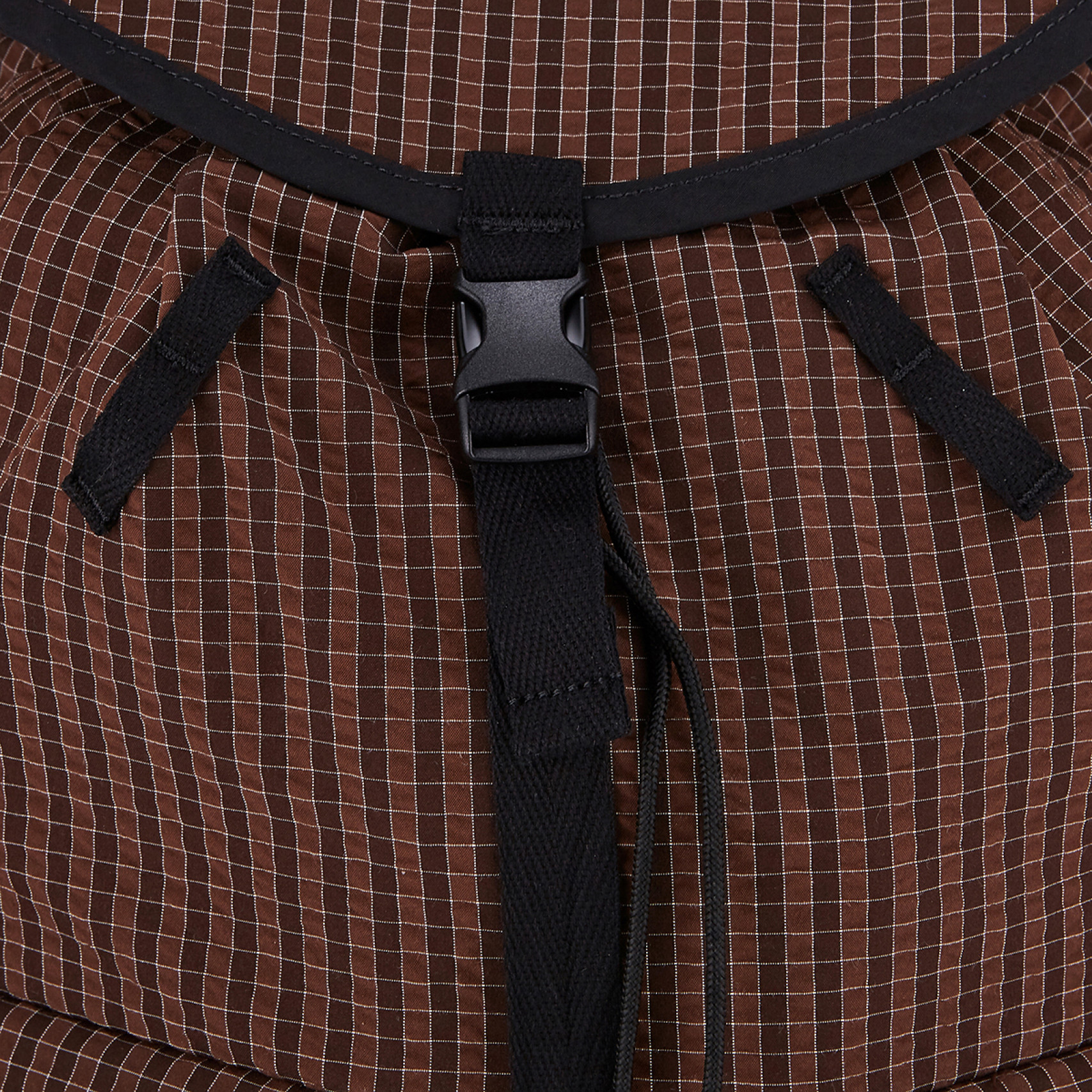 익스플로러 데이팩 브라운 그리드 / SL251WBABP03