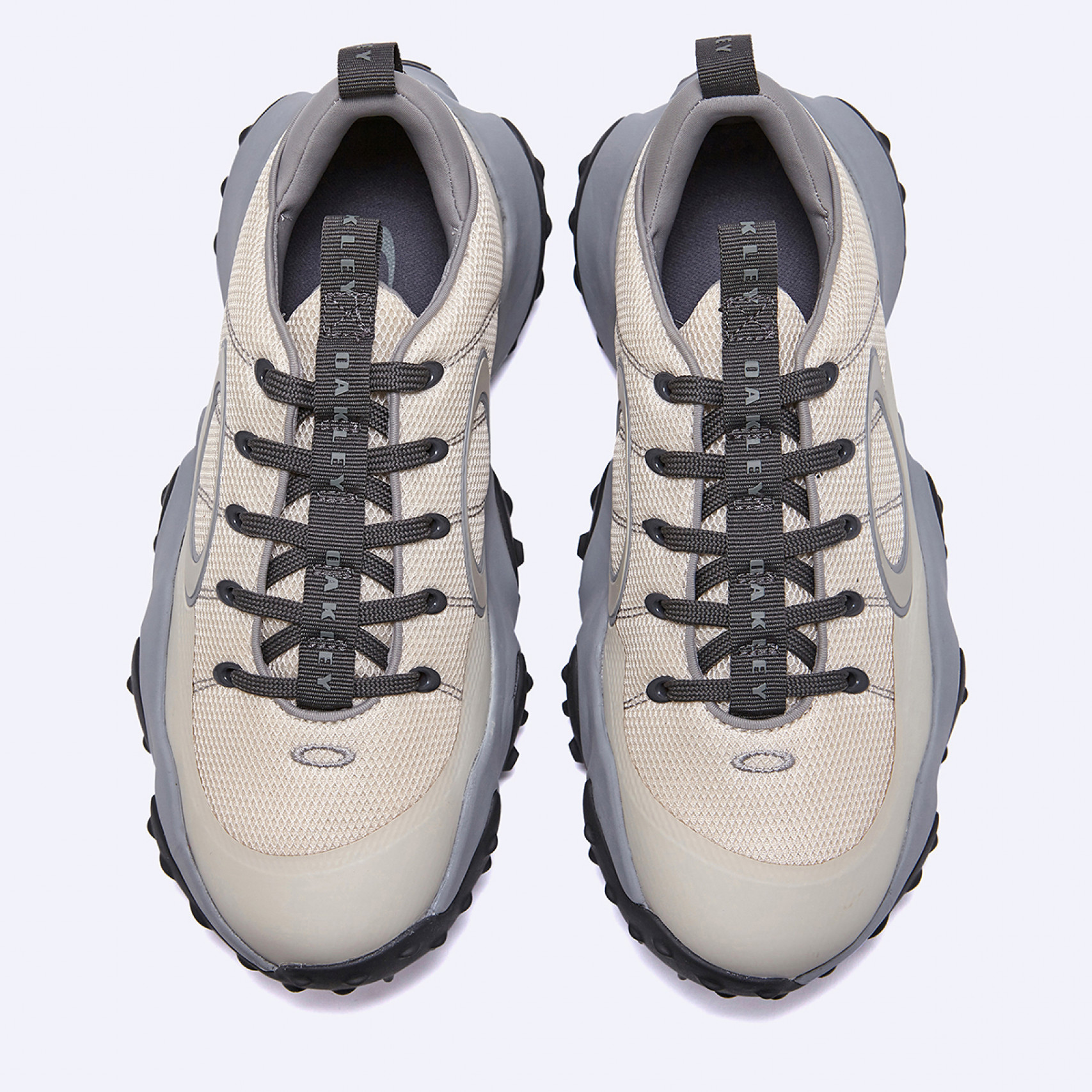 엣지 플렉스 미스트 시멘트 / FOF100538