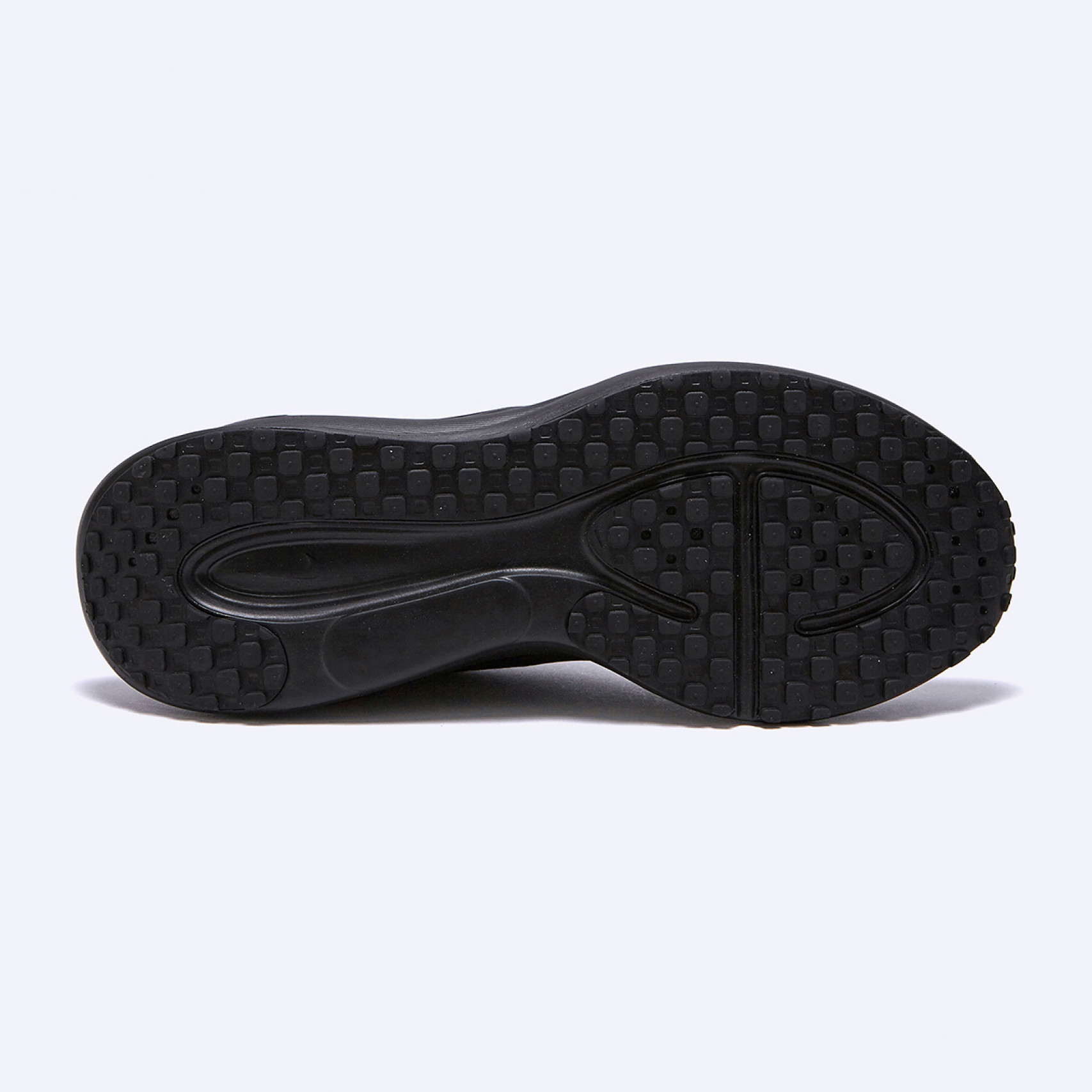 레볼루션 8 남성 / HJ9198-002