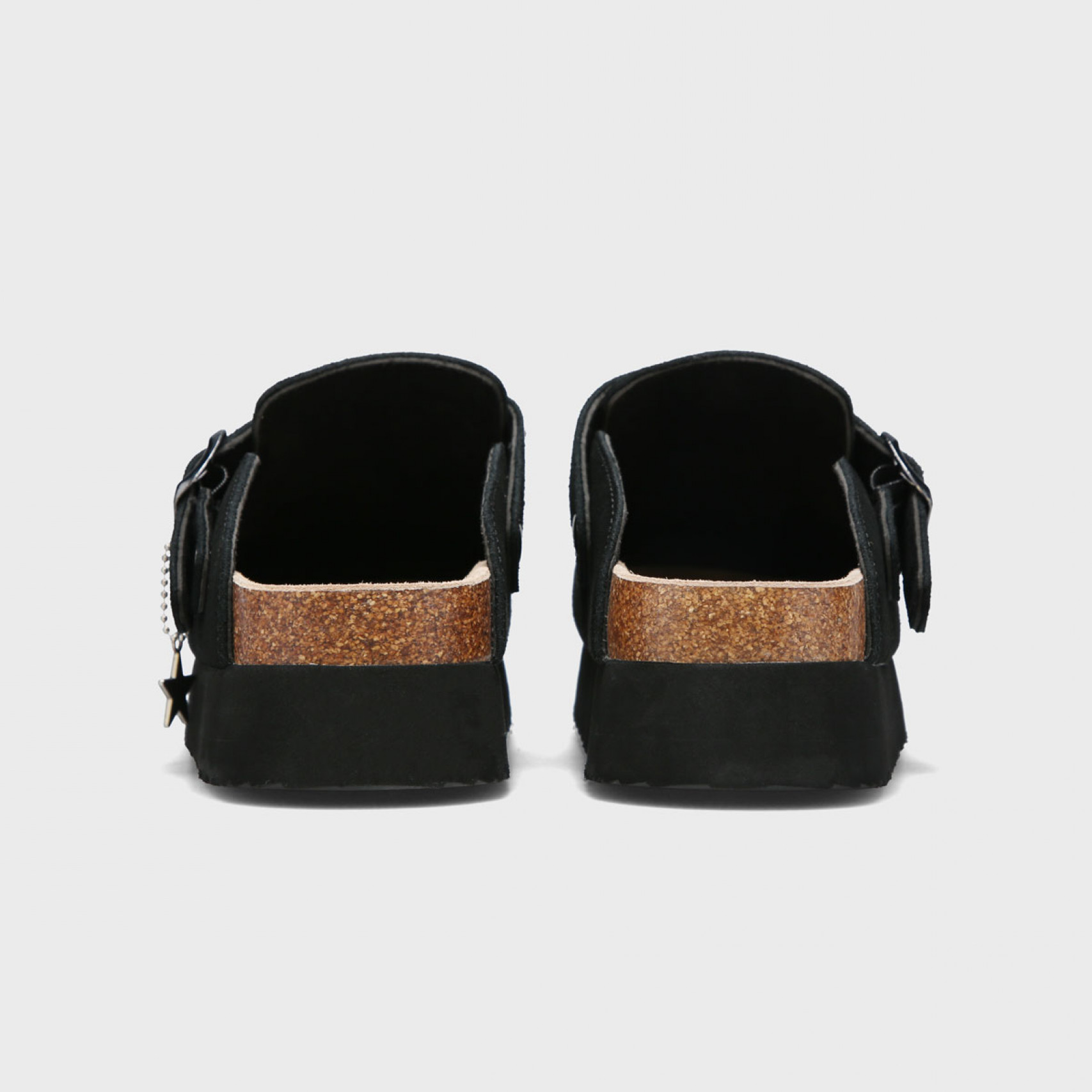 토피 스웨이드 클로그 브라운 여성 / FLOTFA3W47