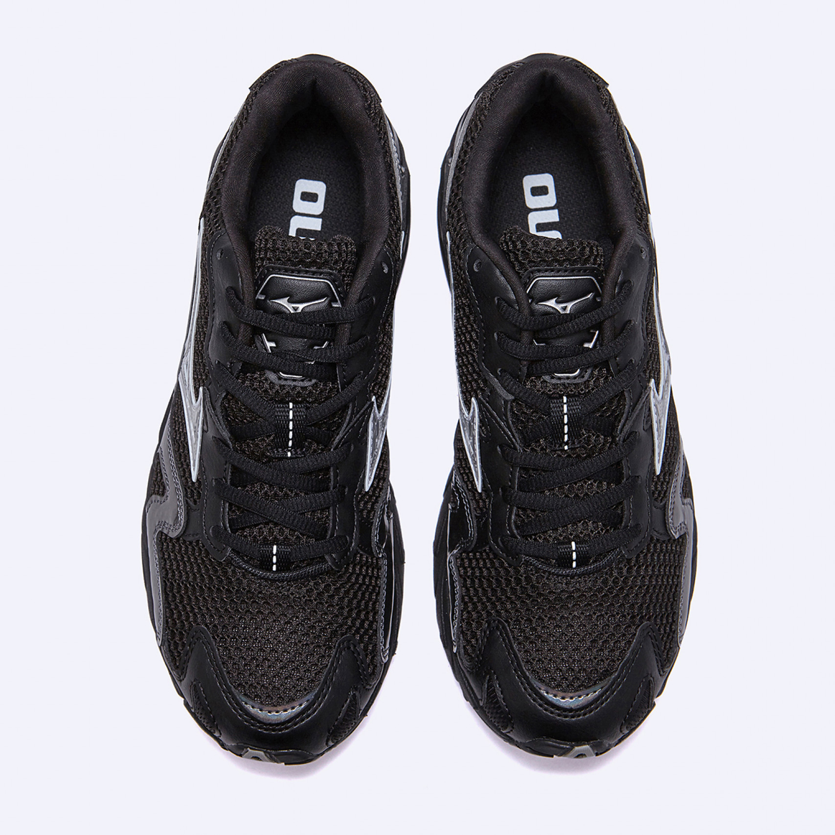 웨이브 라이더 10 프리즘 블랙 / D1GA243151