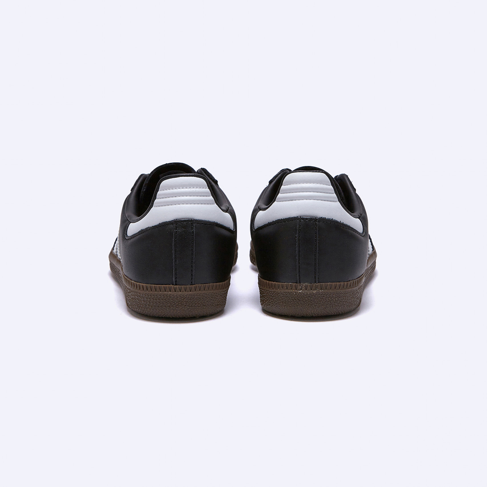 삼바 OG 블랙 / B75807