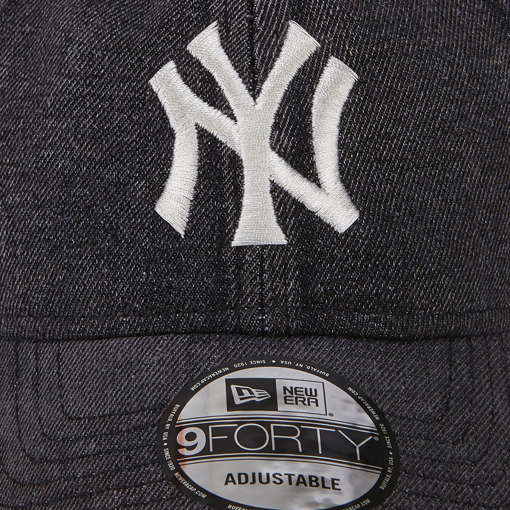 MLB 뉴욕 양키스 스노우 워싱 데님 언스트럭쳐 볼캡 블랙 / 14881502