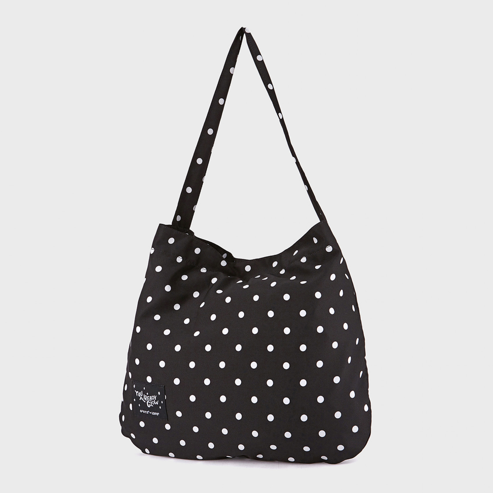 오찌x로파서울 도트 백 / FLOTFA3B12