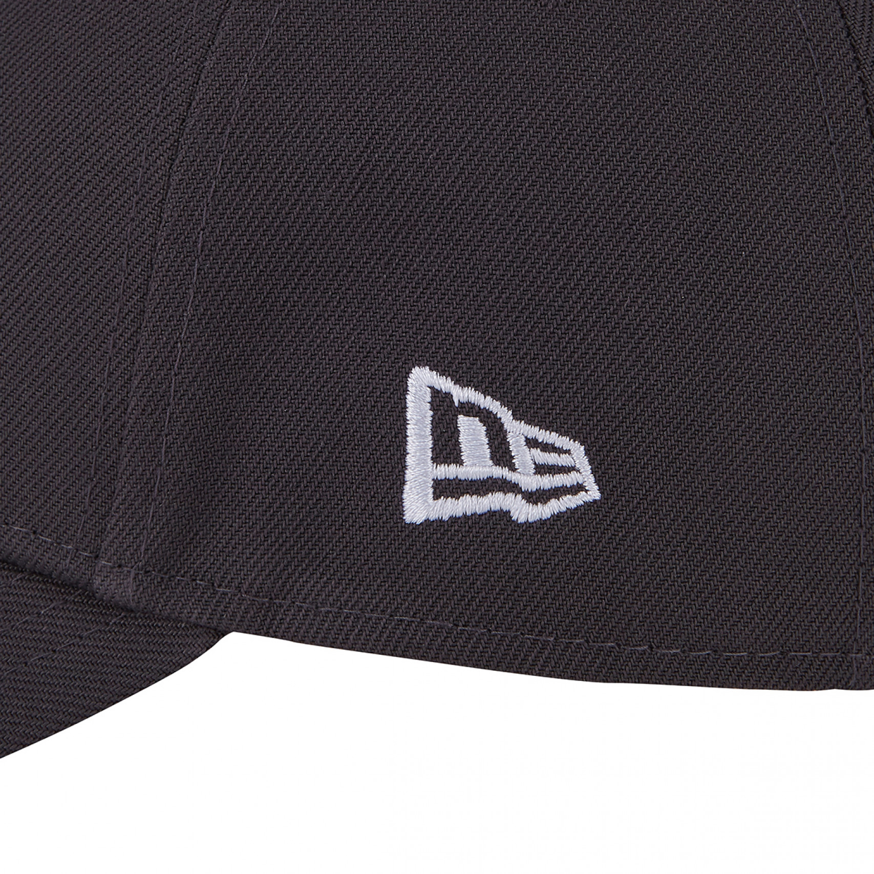 MLB 940 뉴욕 양키스 베이직 볼캡 다크 그라파이트 / 14205827