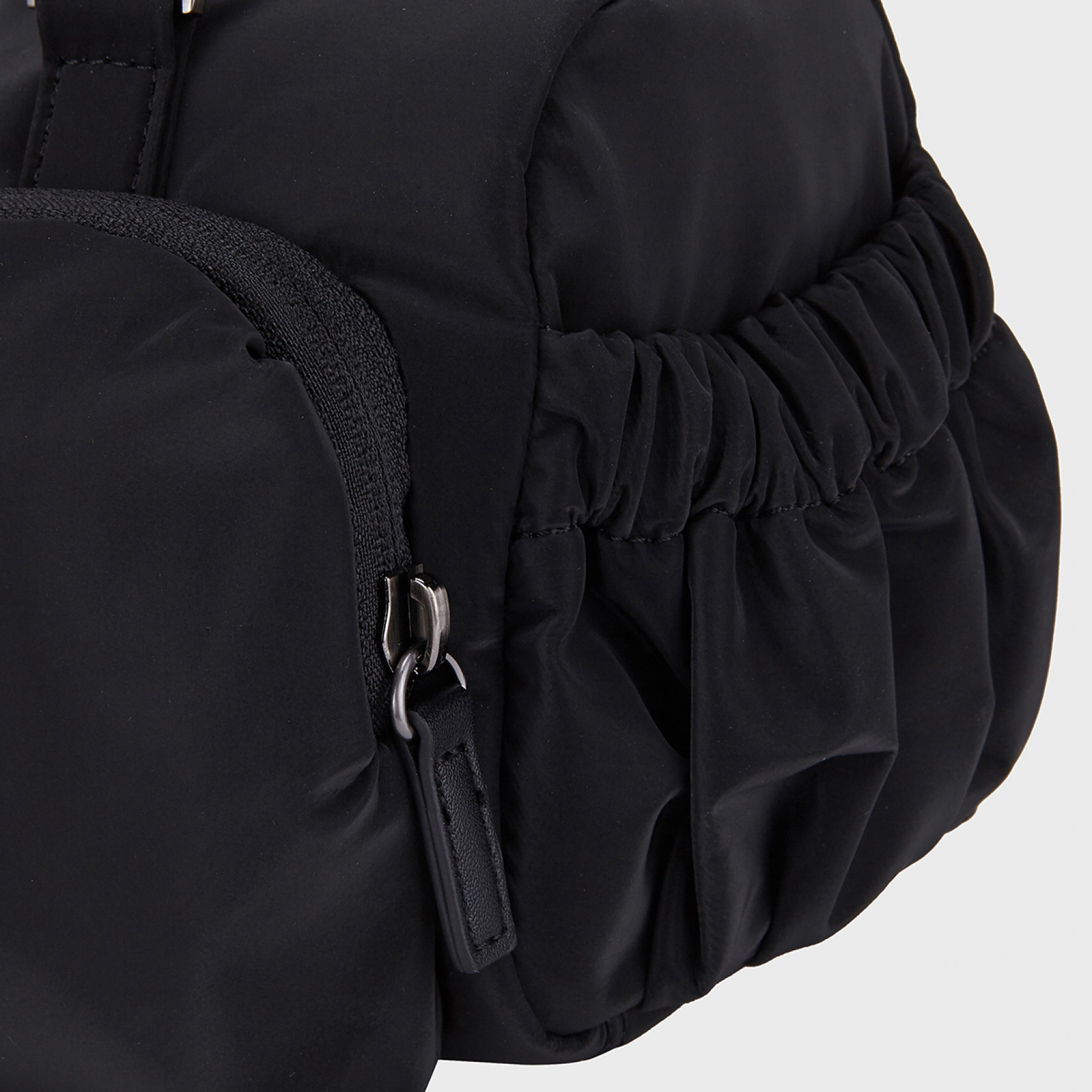 말리부 글로시 숄더백 블랙 / FLOTGA1B04