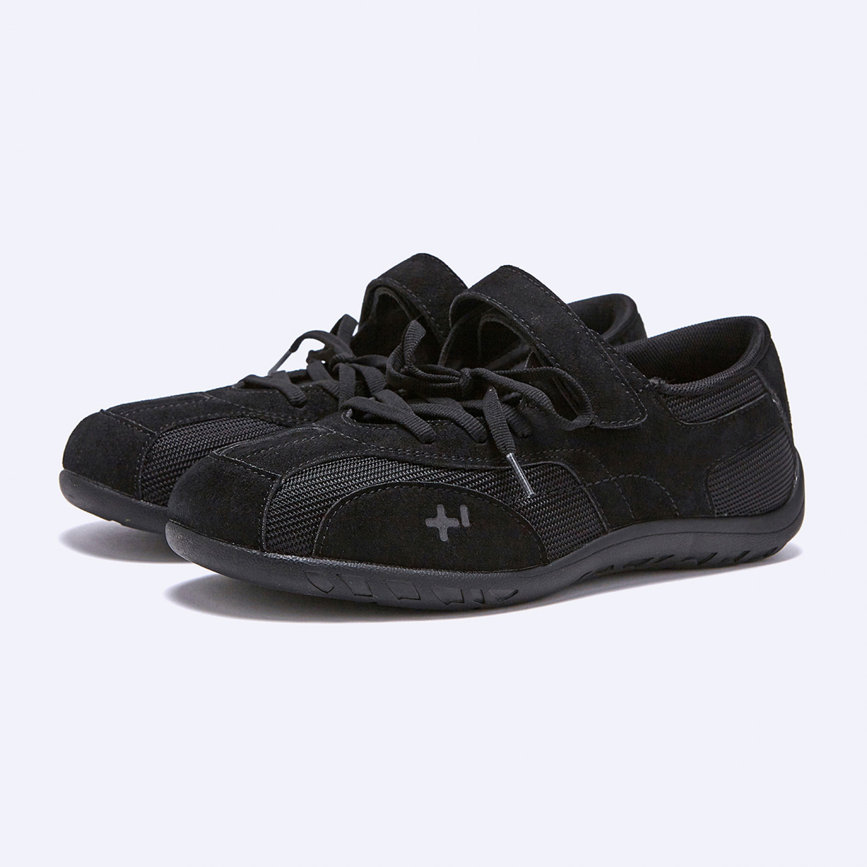 로마리 레이스업 스니커즈 블랙 / FLOTGA1W40