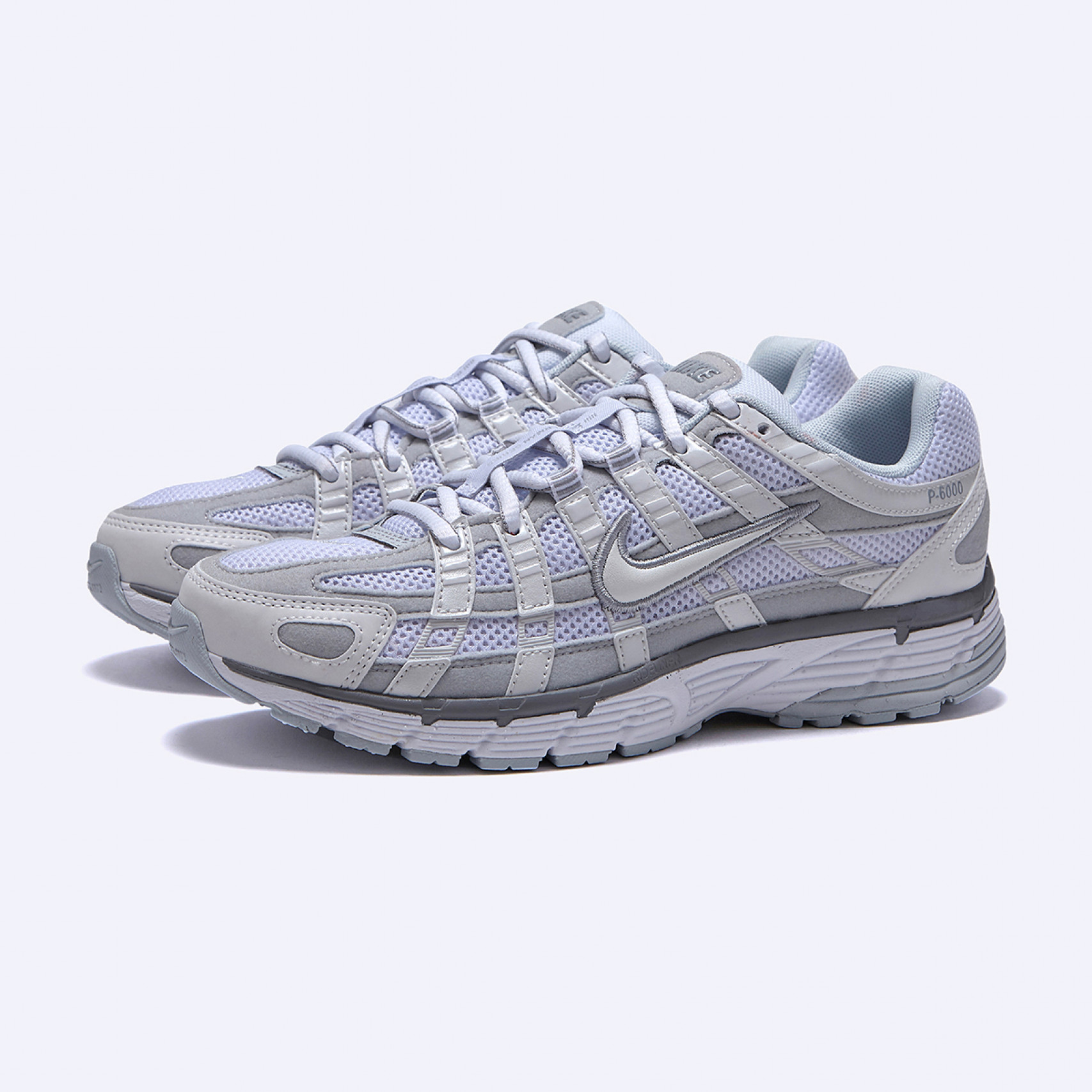 P-6000 메탈릭 서밋 화이트 여성 / FV6603-101