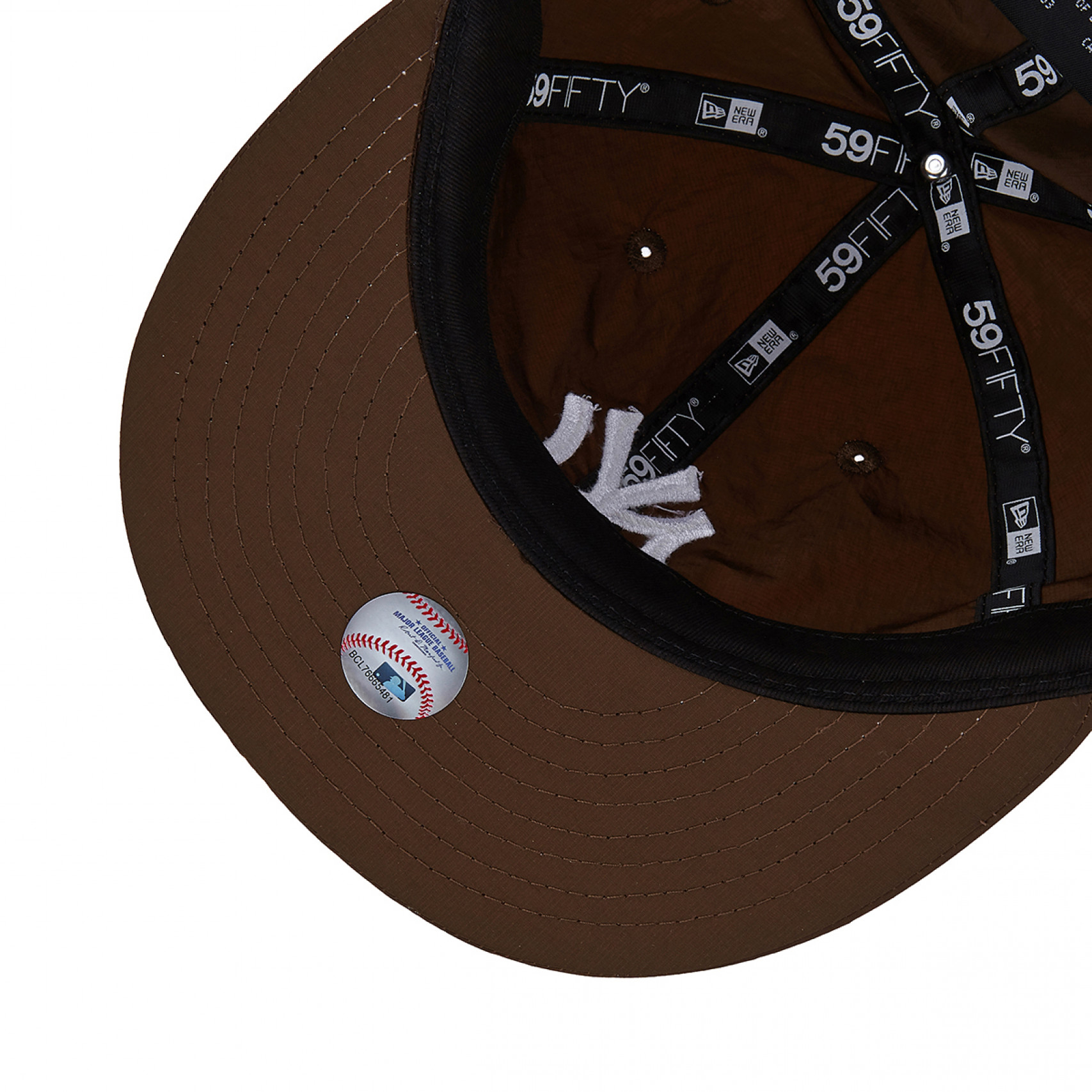 MLB 뉴욕 양키스 메탈 나일론 피티드캡 브라운 / 15131626