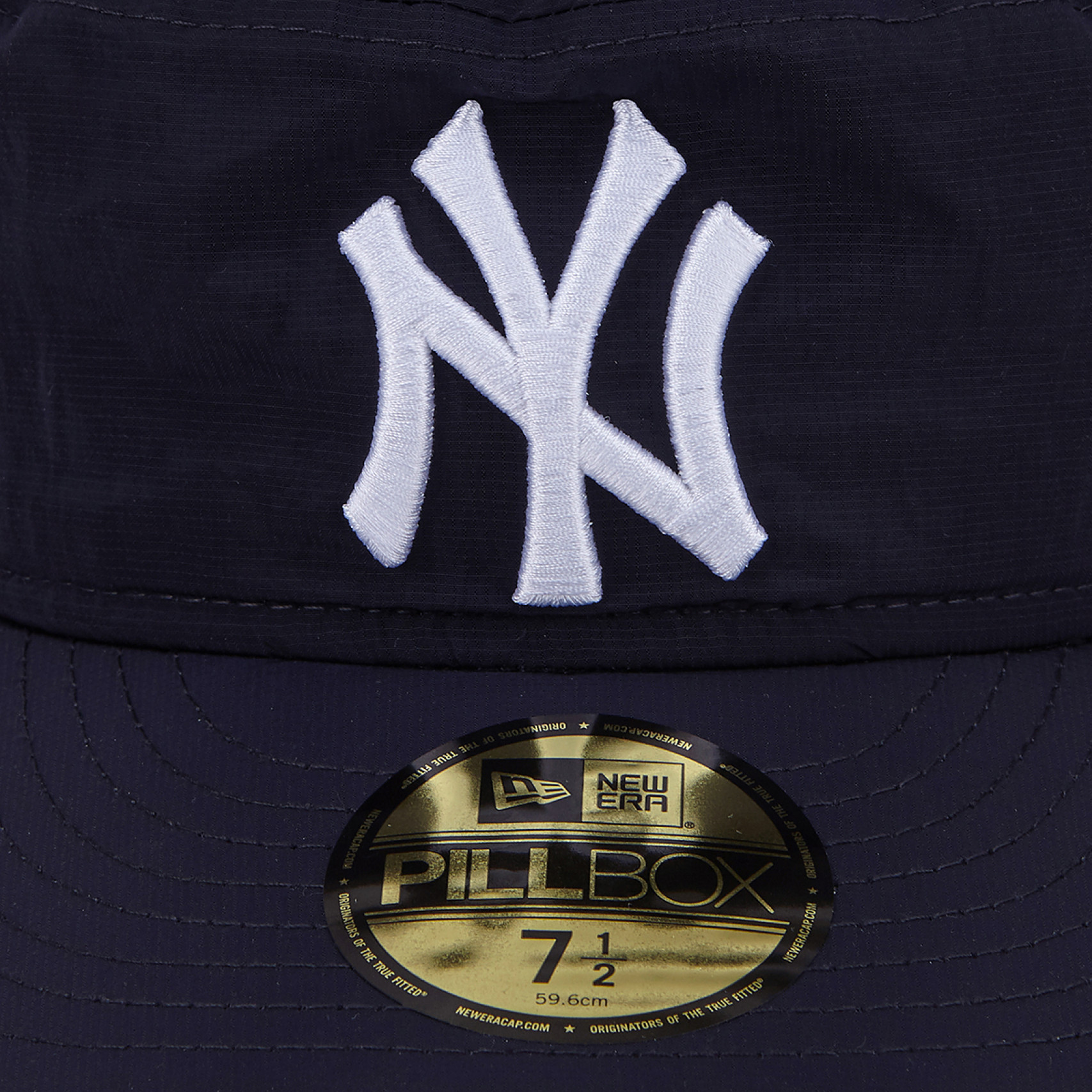 MLB 뉴욕 양키스 필박스 메탈 나일론 피티드캡 네이비 / 15131632