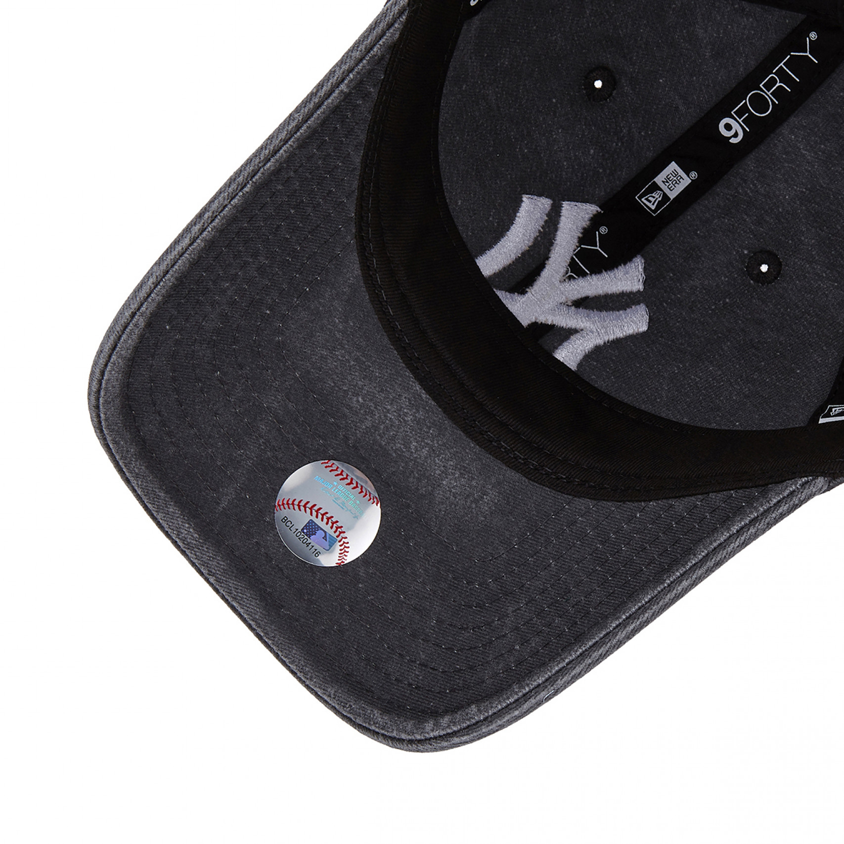 MLB 뉴욕 양키스 피그먼트 워시드 레트로 크라운 언스트럭쳐 볼캡 블랙 / 15131653