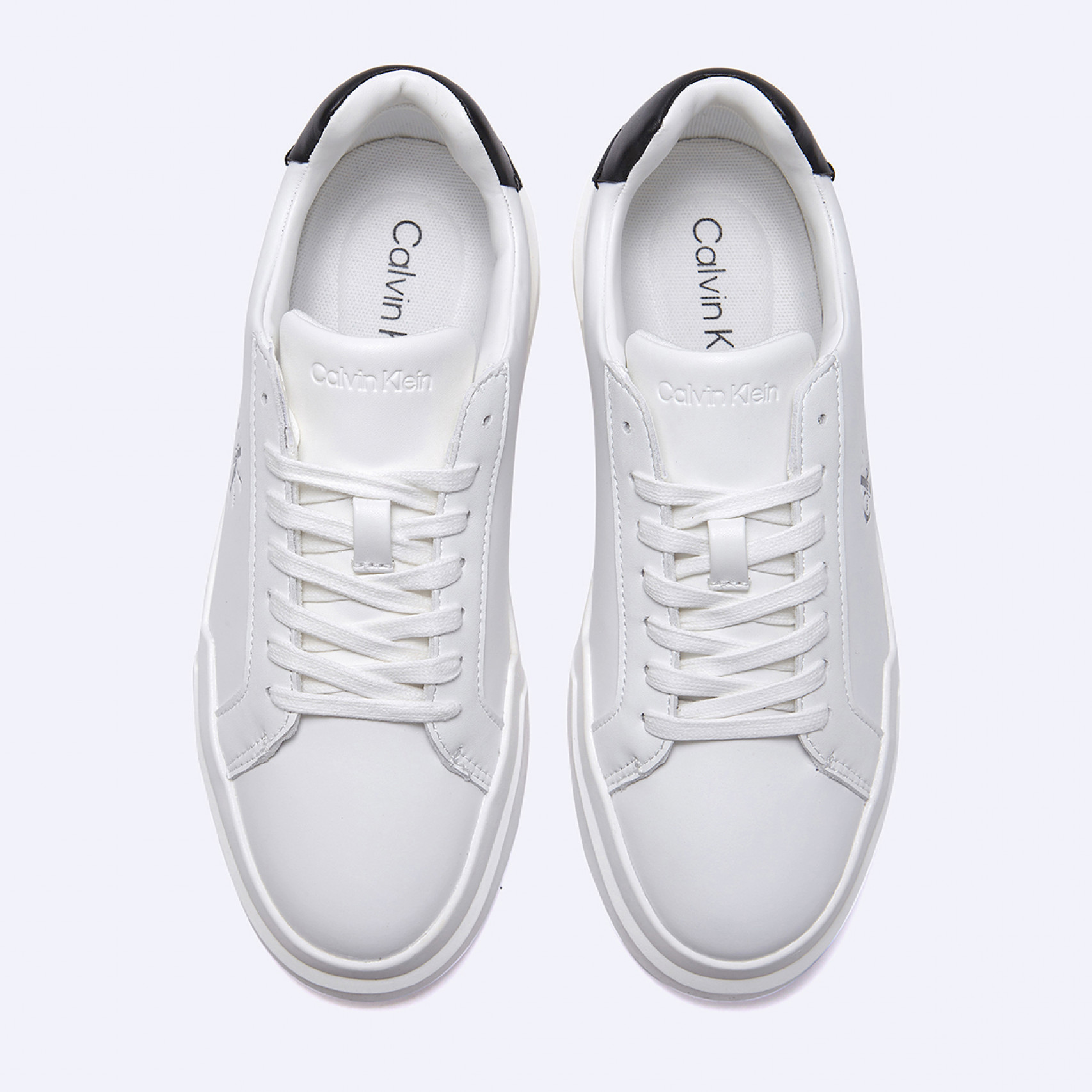 여성 미네르바 청키 레더 레이스업 컵솔 스니커즈 / YW01947-06X