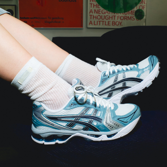 26SS 아식스와 함께