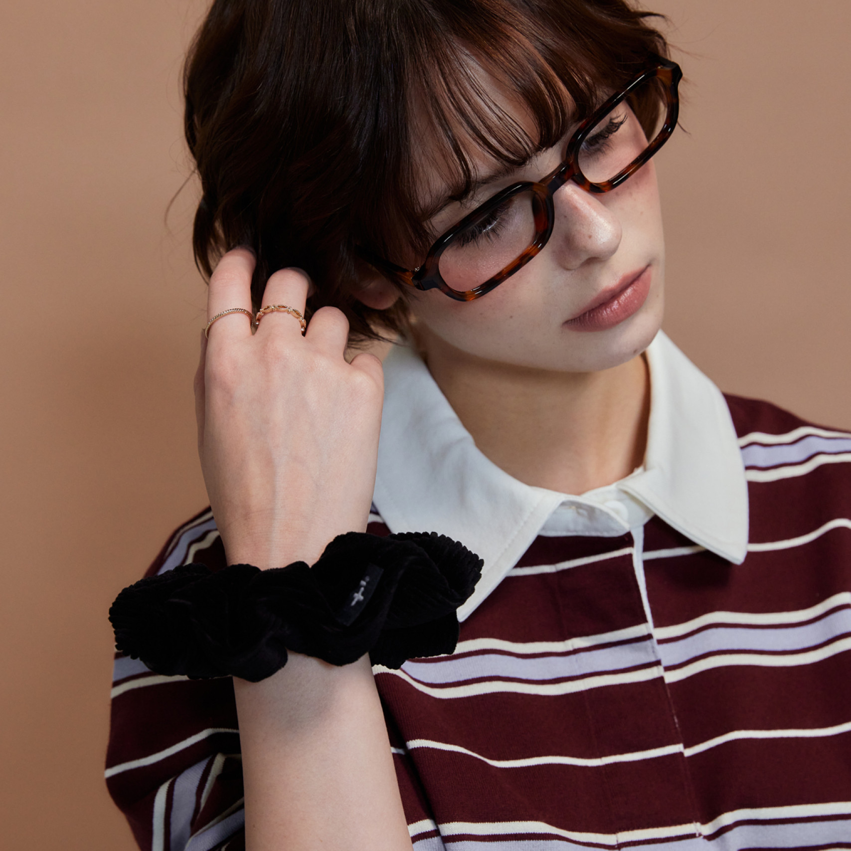 코듀로이 헤어 스크런치 블랙 / FLOTFA3A04