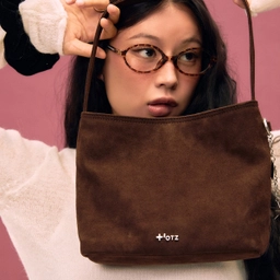 스웨이드 숄더백 브라운 / FLOTGA1B07